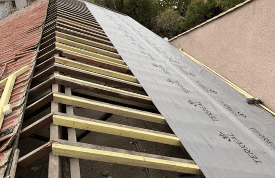 renovation-charpente-toiture-toulouse couvreur Toulouse, couvreur Blagnac, couvreur Balma, couvreur Ramonville, couvreur L'Union, énovation de toiture Toulouse, Nettoyage de toiture Toulouse, Isolation de toiture Toulouse, Fuite de toiture Toulouse, Étanchéité de toiture Toulouse, Réparation de faîtage Toulouse, Pose de tuile Toulouse, couvreur zingueur Toulouse, Pose de gouttière Toulouse, Planche de rive Toulouse, Pose de pied de cheminée Toulouse, Charpentier Toulouse, Pose Velux Toulouse