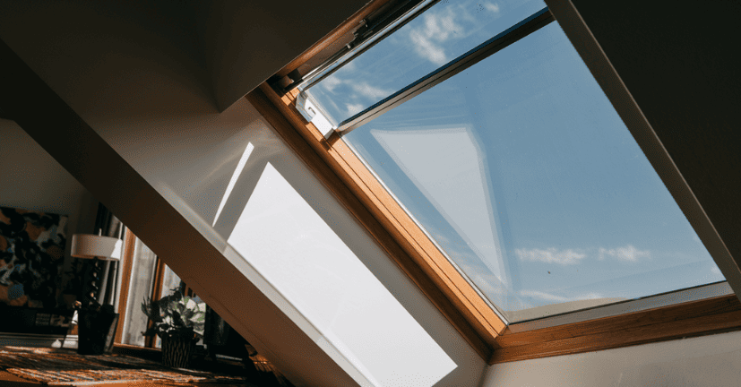 couvreur Toulouse, couvreur Blagnac, couvreur Balma, couvreur Ramonville, couvreur L'Union, énovation de toiture Toulouse, Nettoyage de toiture Toulouse, Isolation de toiture Toulouse, Fuite de toiture Toulouse, Étanchéité de toiture Toulouse, Réparation de faîtage Toulouse, Pose de tuile Toulouse, couvreur zingueur Toulouse, Pose de gouttière Toulouse, Planche de rive Toulouse, Pose de pied de cheminée Toulouse, Charpentier Toulouse, Pose Velux Toulouse