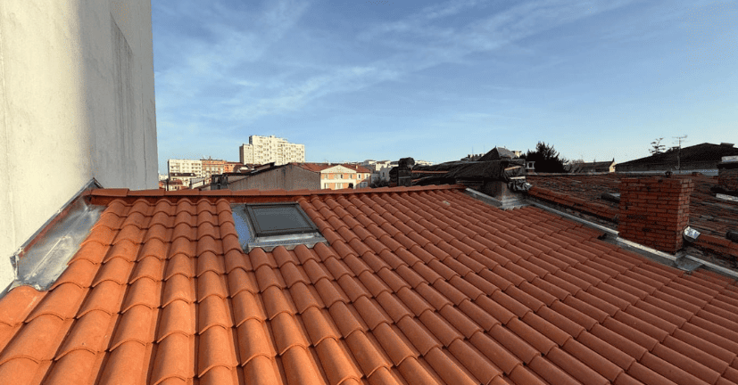 couvreur Toulouse, couvreur Blagnac, couvreur Balma, couvreur Ramonville, couvreur L'Union, énovation de toiture Toulouse, Nettoyage de toiture Toulouse, Isolation de toiture Toulouse, Fuite de toiture Toulouse, Étanchéité de toiture Toulouse, Réparation de faîtage Toulouse, Pose de tuile Toulouse, couvreur zingueur Toulouse, Pose de gouttière Toulouse, Planche de rive Toulouse, Pose de pied de cheminée Toulouse, Charpentier Toulouse, Pose Velux Toulouse