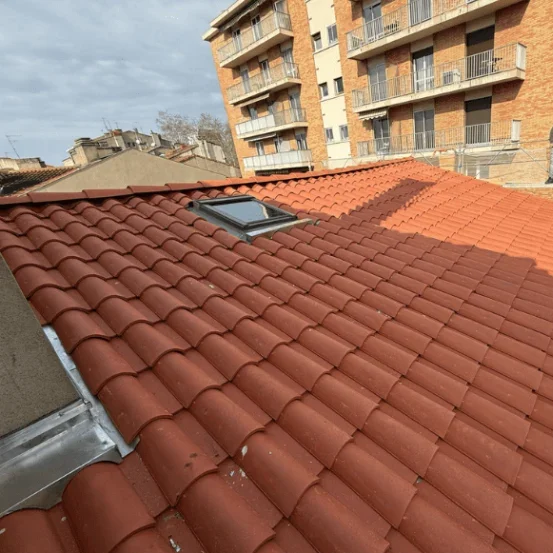 couvreur Toulouse, couvreur Blagnac, couvreur Balma, couvreur Ramonville, couvreur L'Union, énovation de toiture Toulouse, Nettoyage de toiture Toulouse, Isolation de toiture Toulouse, Fuite de toiture Toulouse, Étanchéité de toiture Toulouse, Réparation de faîtage Toulouse, Pose de tuile Toulouse, couvreur zingueur Toulouse, Pose de gouttière Toulouse, Planche de rive Toulouse, Pose de pied de cheminée Toulouse, Charpentier Toulouse, Pose Velux Toulouse